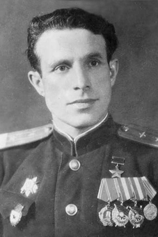 alt=