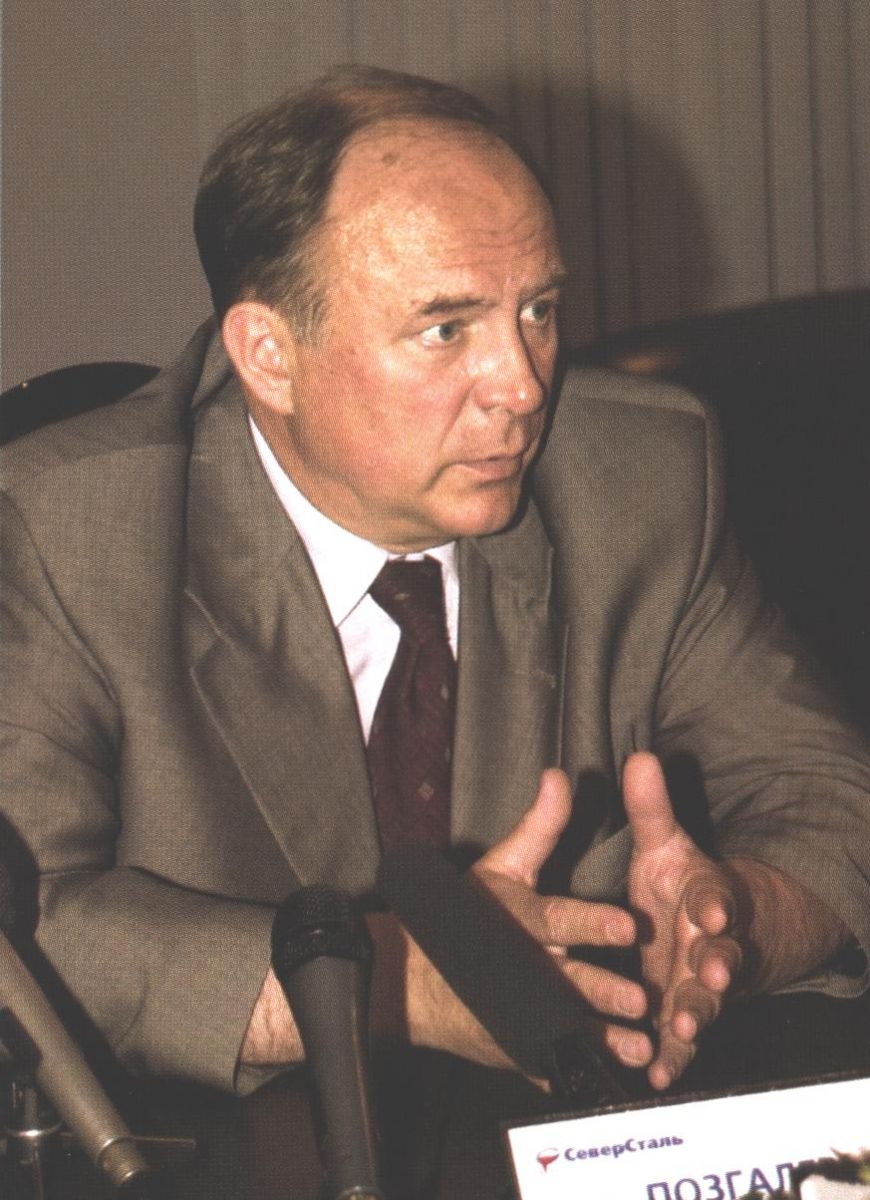 alt=